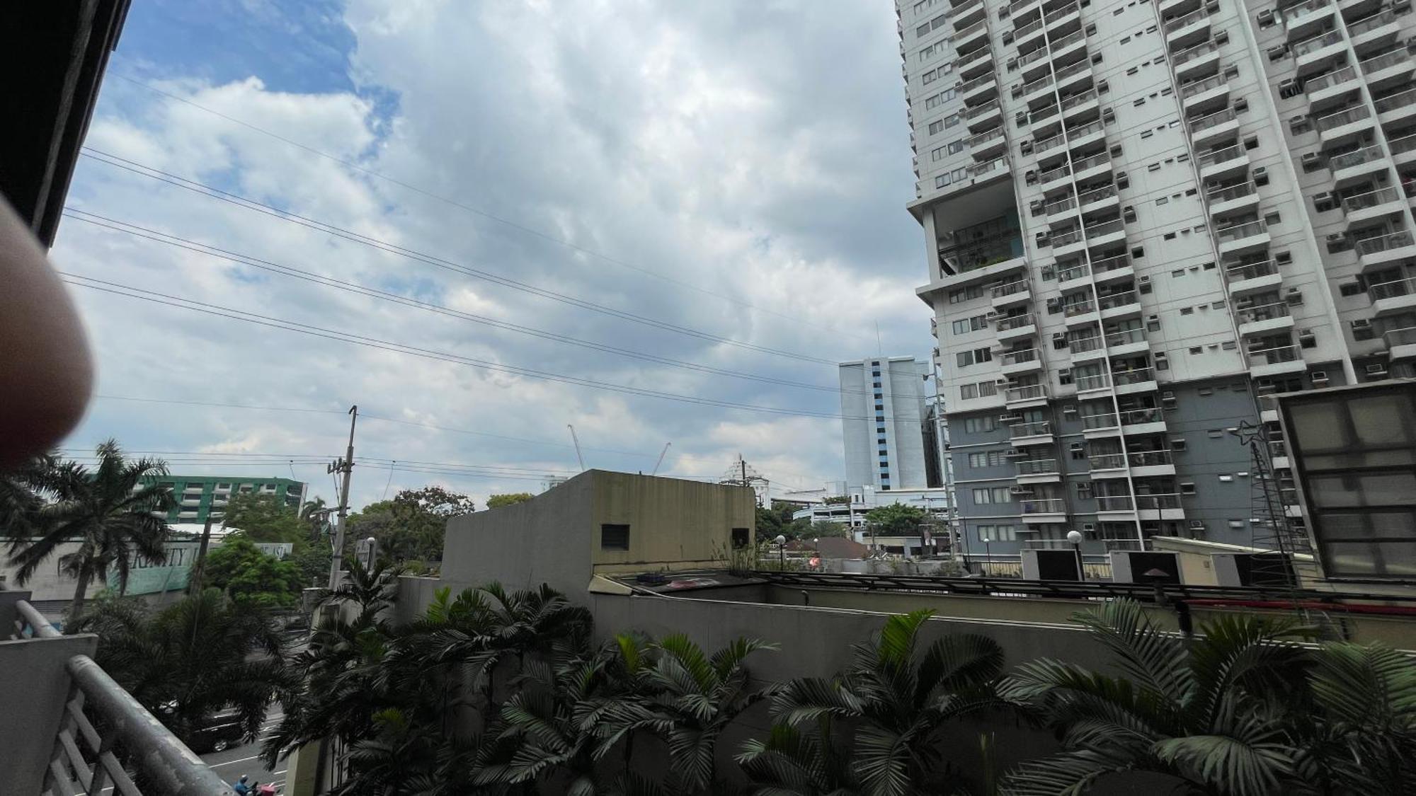 The Garden Heights Condominium Quezon City Exterior photo
