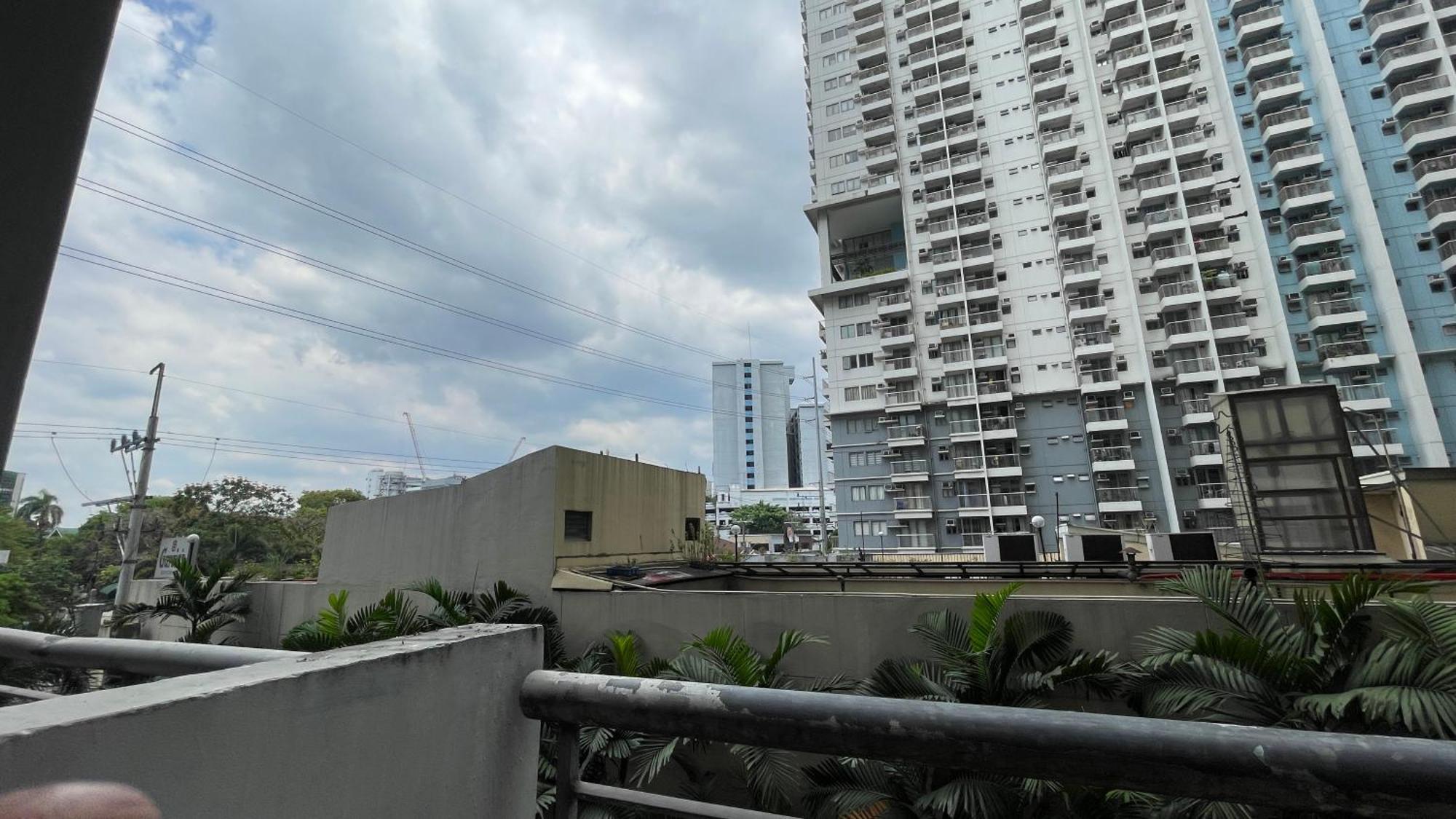 The Garden Heights Condominium Quezon City Exterior photo
